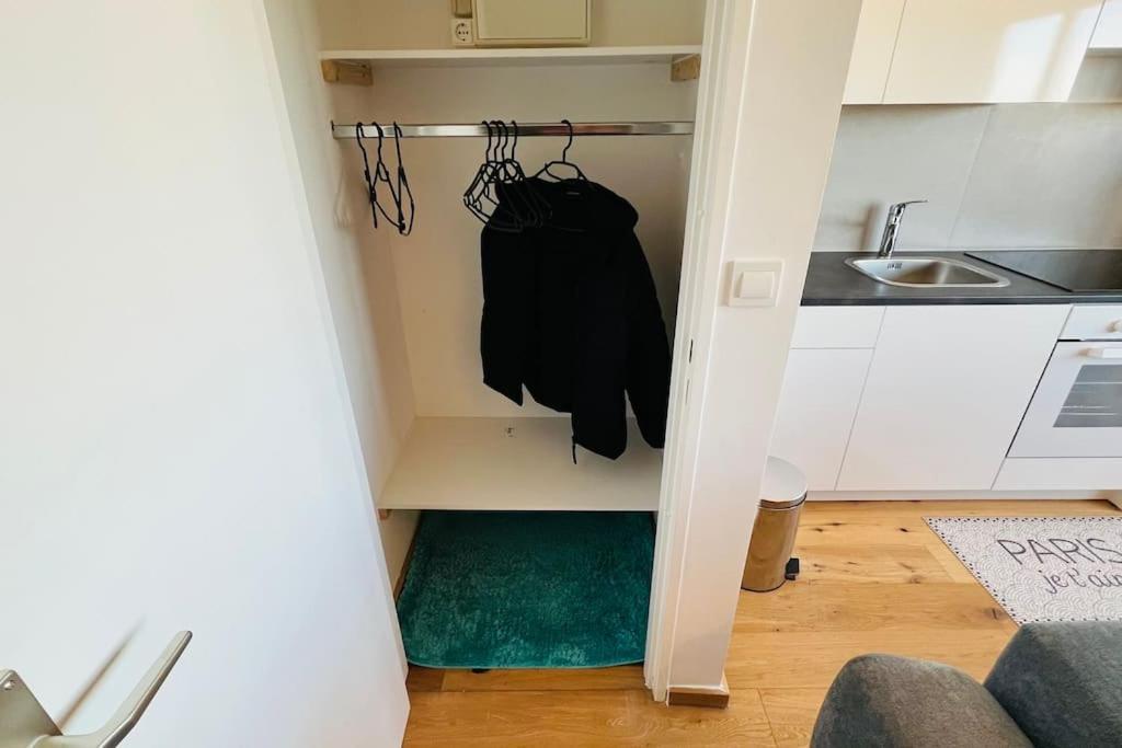 Fasanenhof Naehe Zu Flughafen Messe Si Appartement
